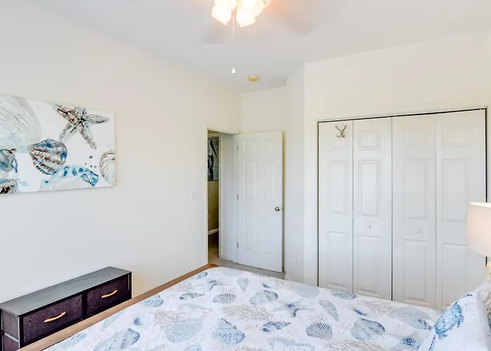 4 Mi To Beach: Lewes Townhome W/ Ping-Pong Table