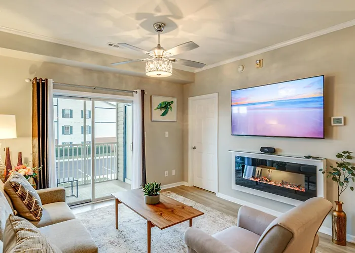 The Breeze At Lewes Condo W/ Pool | Bike To Beach!
